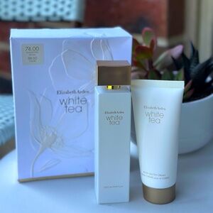 NEW Elizabeth Arden 2-Pc. White Tea Gift Set